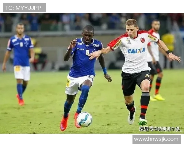 李伟独家解析足球技巧与战术心得分享助你提升球技与比赛表现